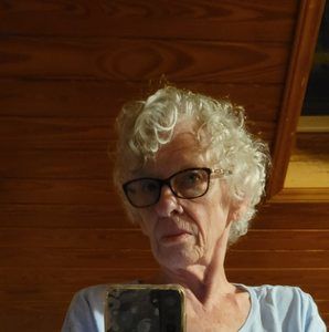 Meet your Posher, Sandy